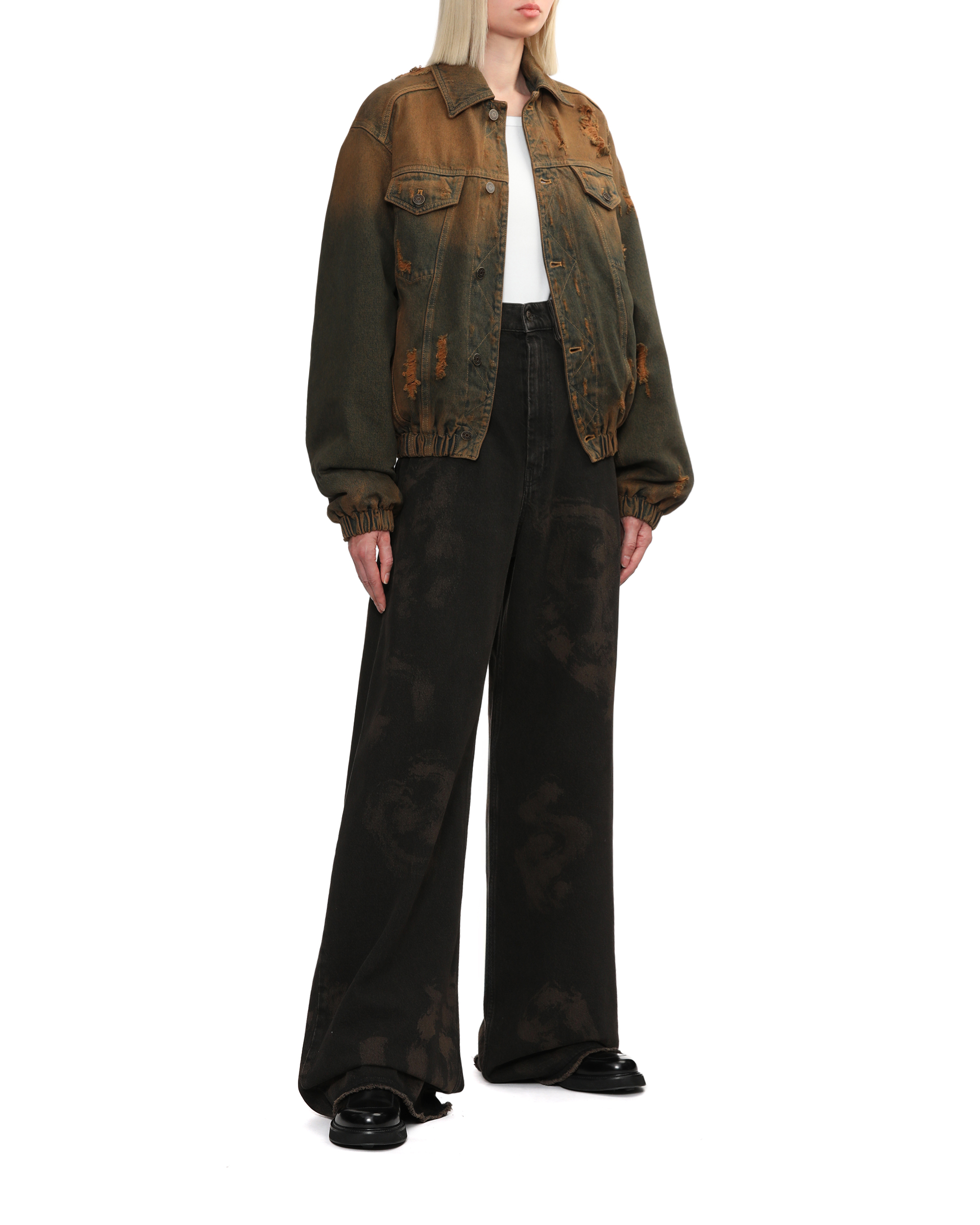 Chaqueta vaquera lavada con detalles desgastados de EGONLAB