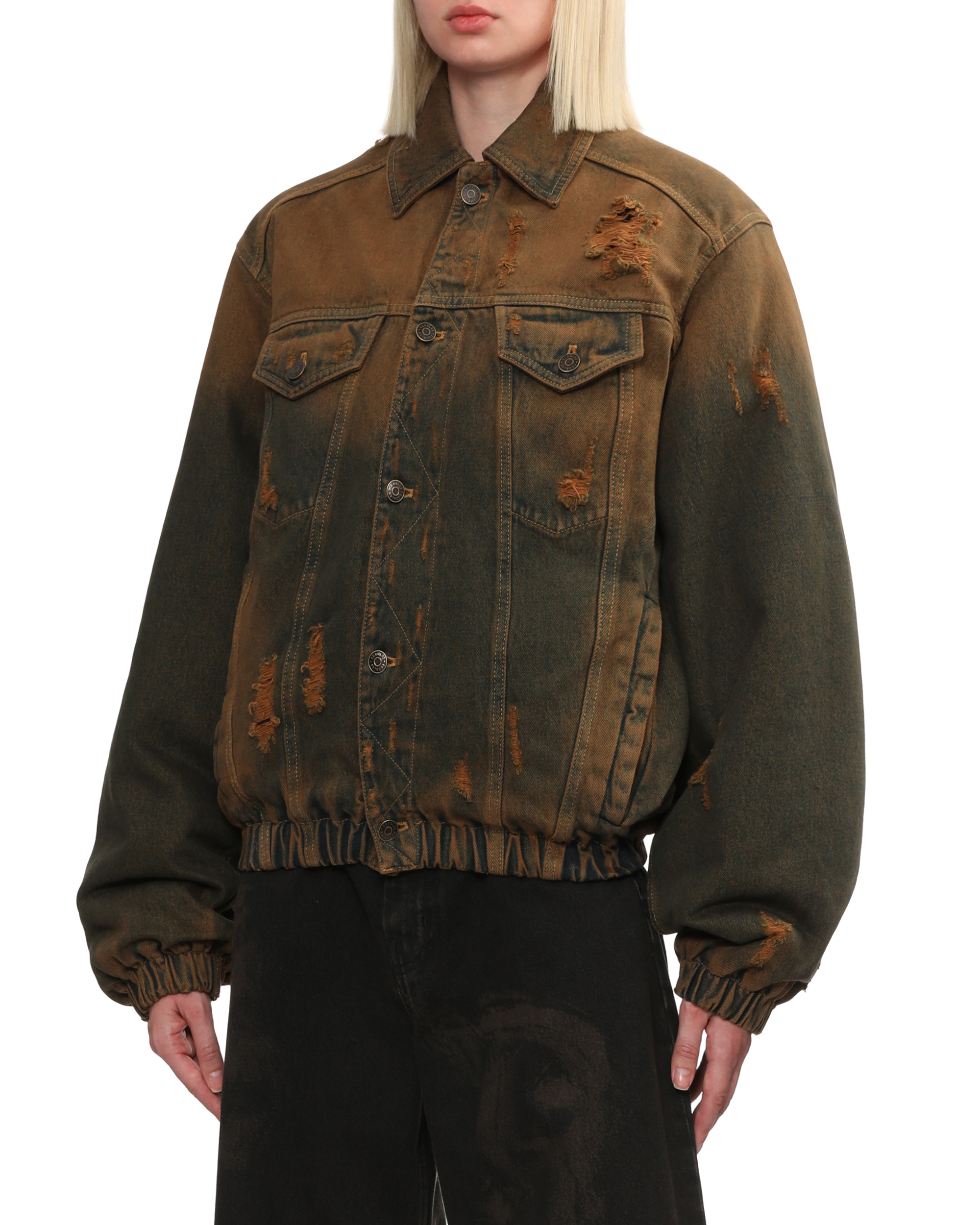 Chaqueta vaquera lavada con detalles desgastados de EGONLAB