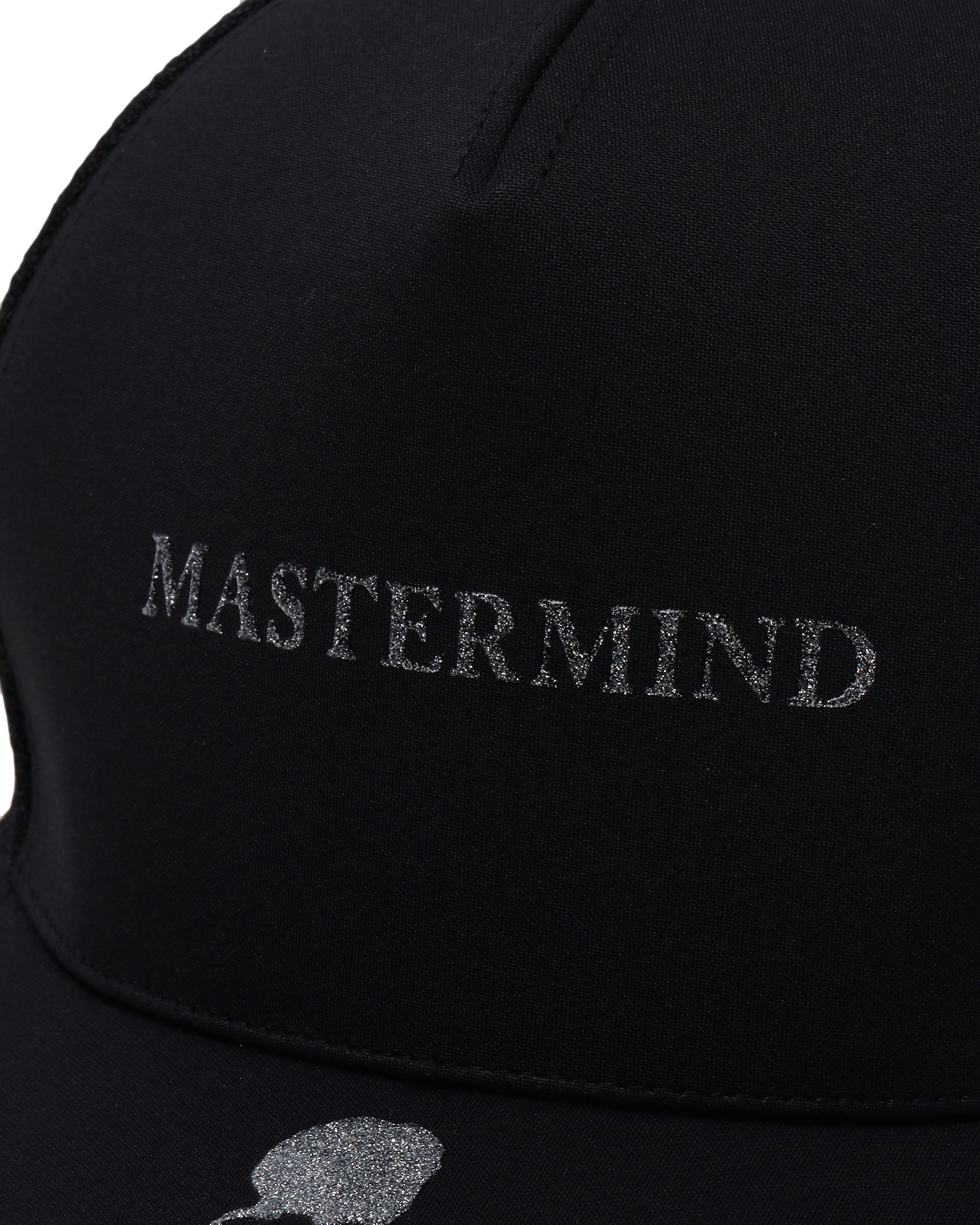 Gorra de camionero con el logotipo de MASTERMIND WORLD