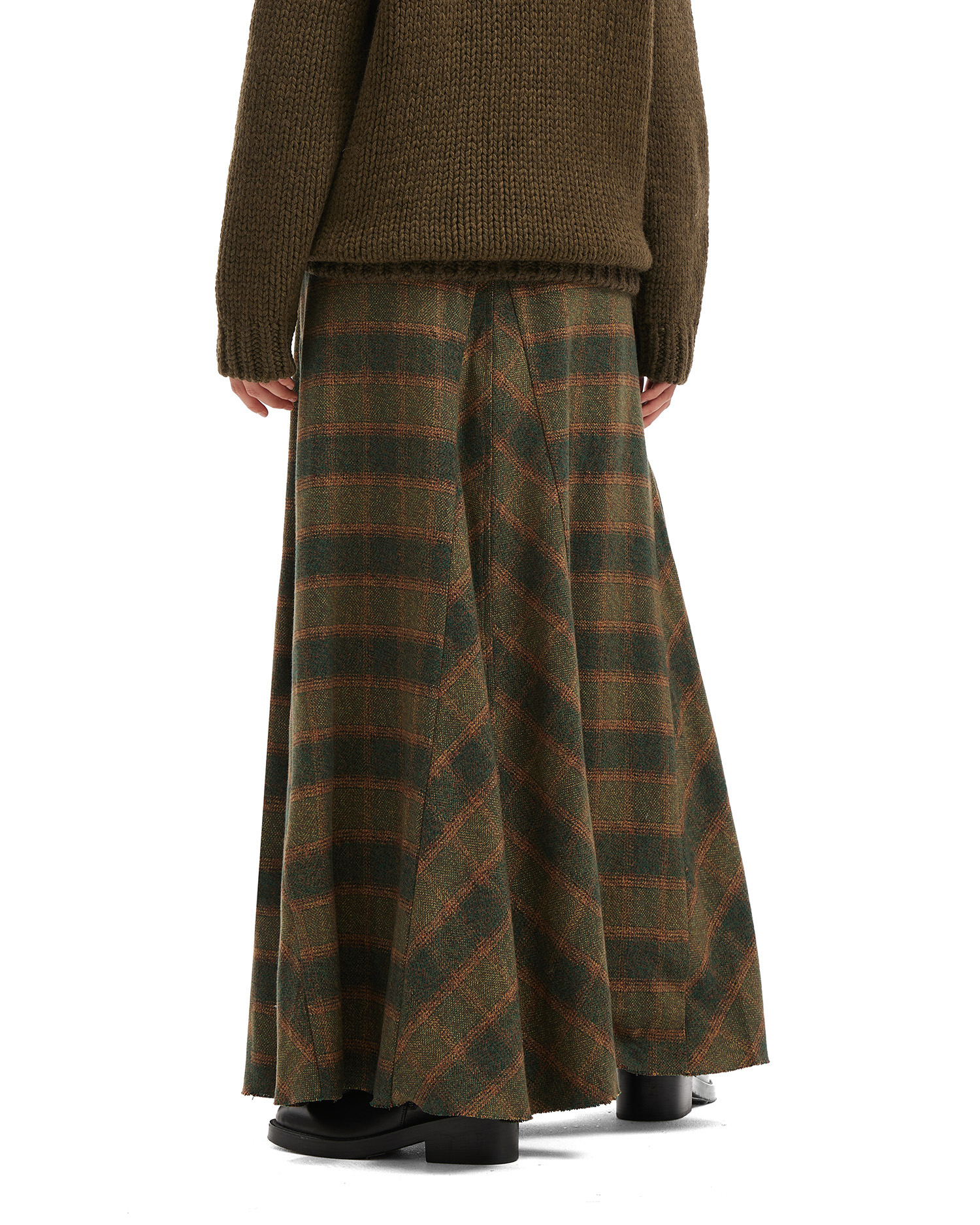 NUESTRO LEGADO Falda rebelde