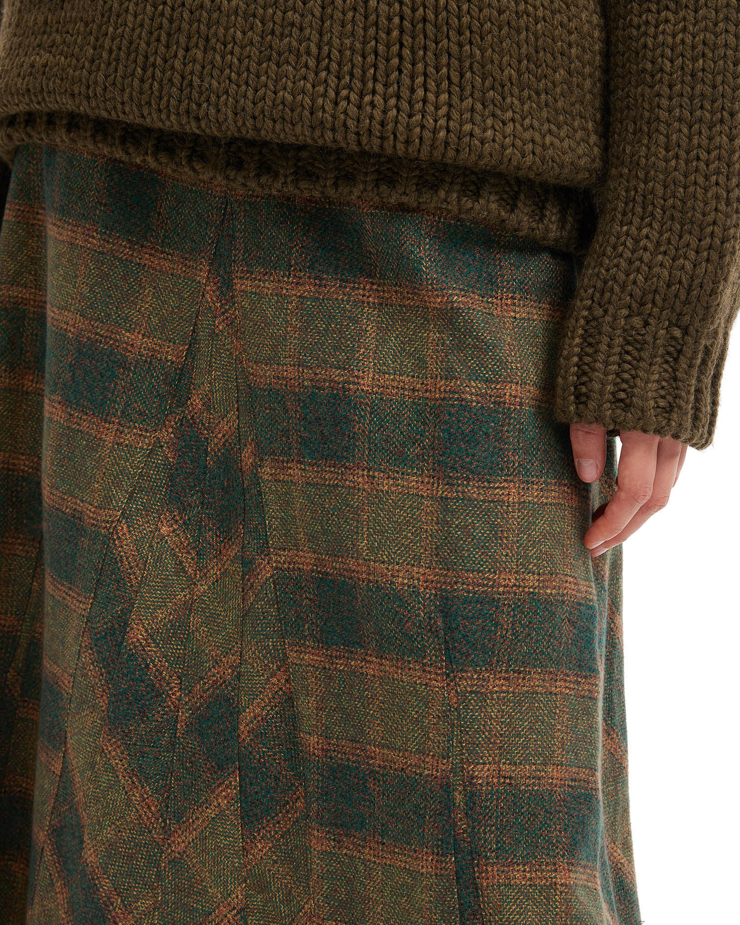 NUESTRO LEGADO Falda rebelde