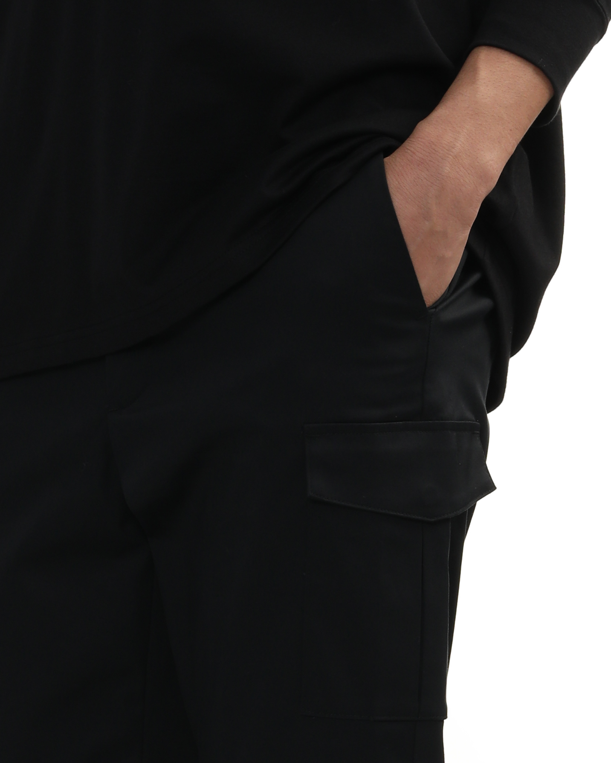 SOPHNET. Pantalones cargo ajustados