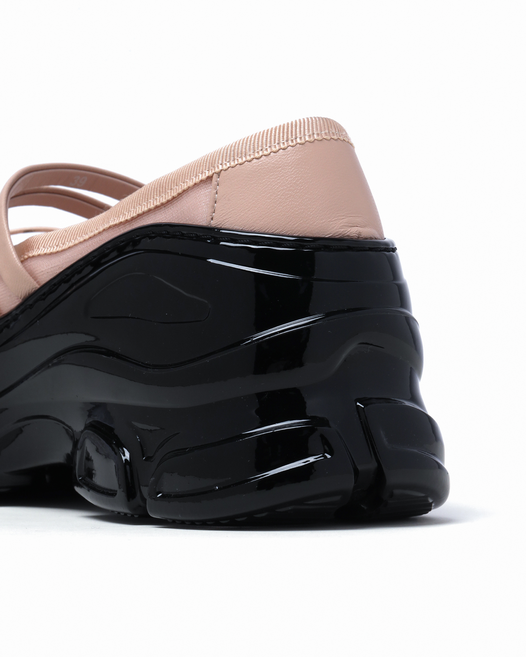 SIMONE ROCHA バックルストラップ トラッカー バレリーナ