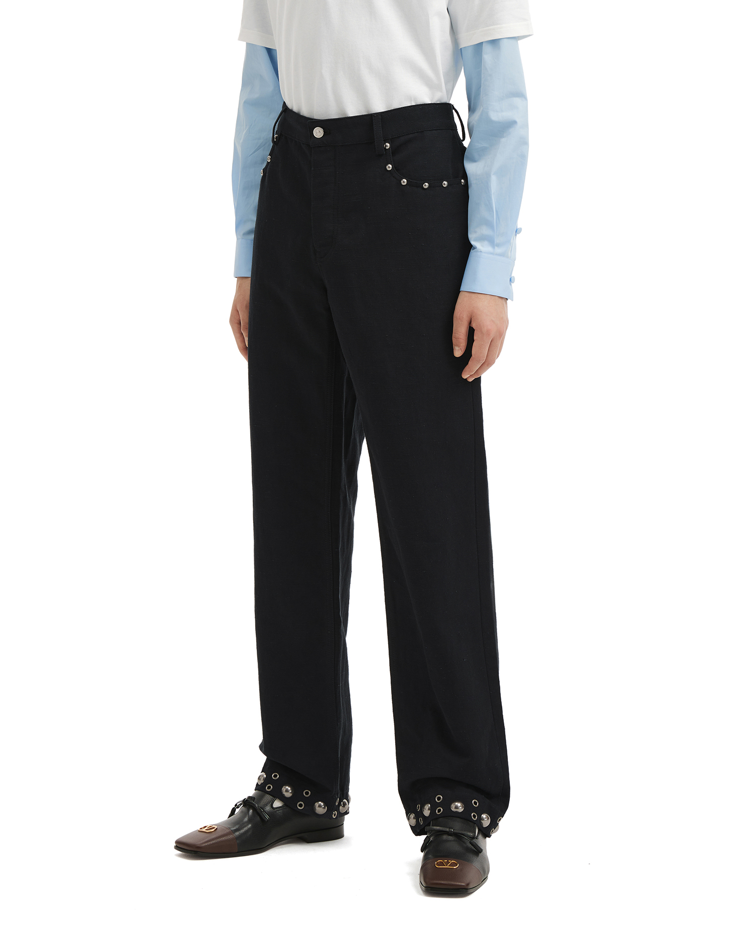 Pantalones con tachuelas VALENTINO