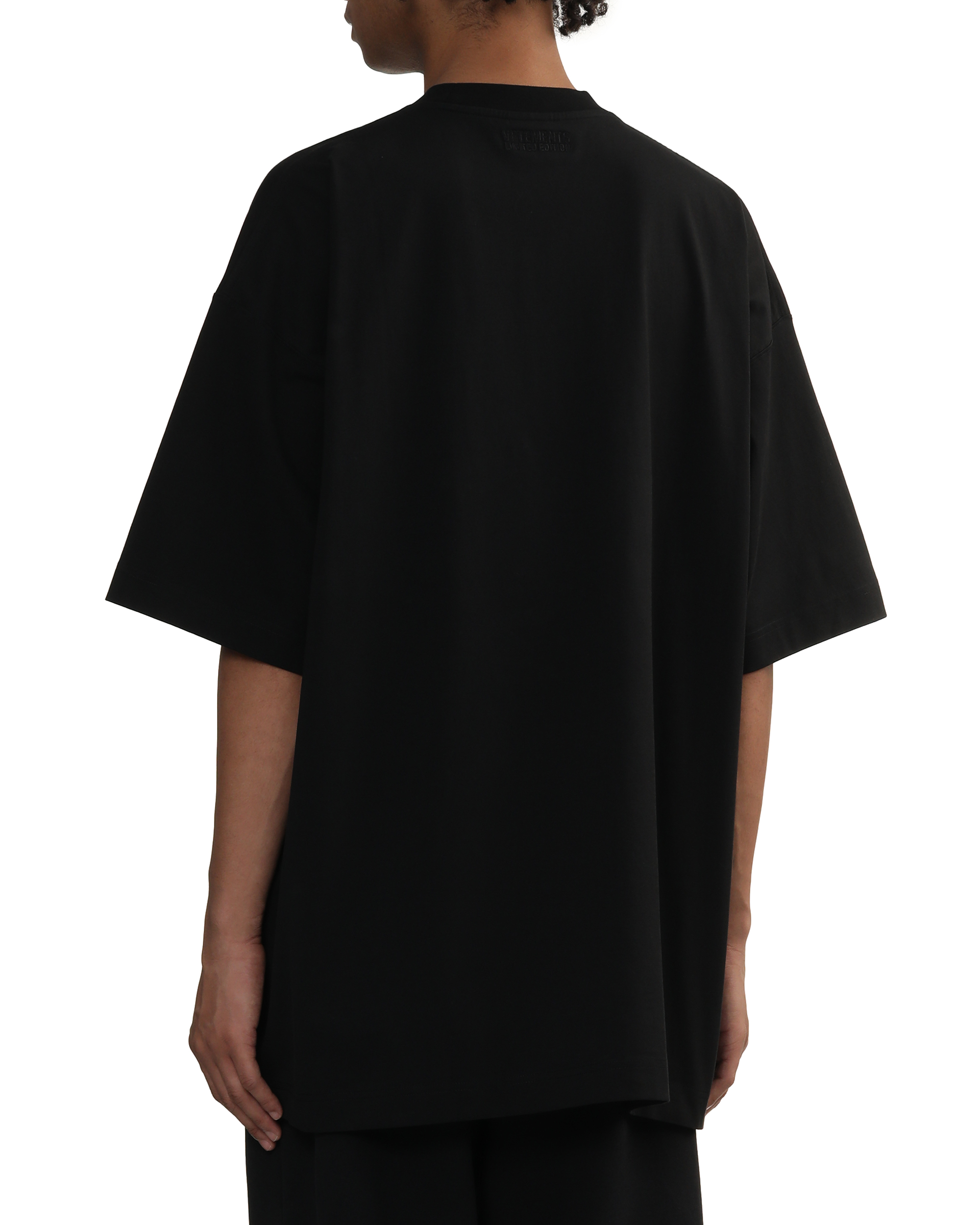 Camiseta con logotipo bordado de VETEMENTS