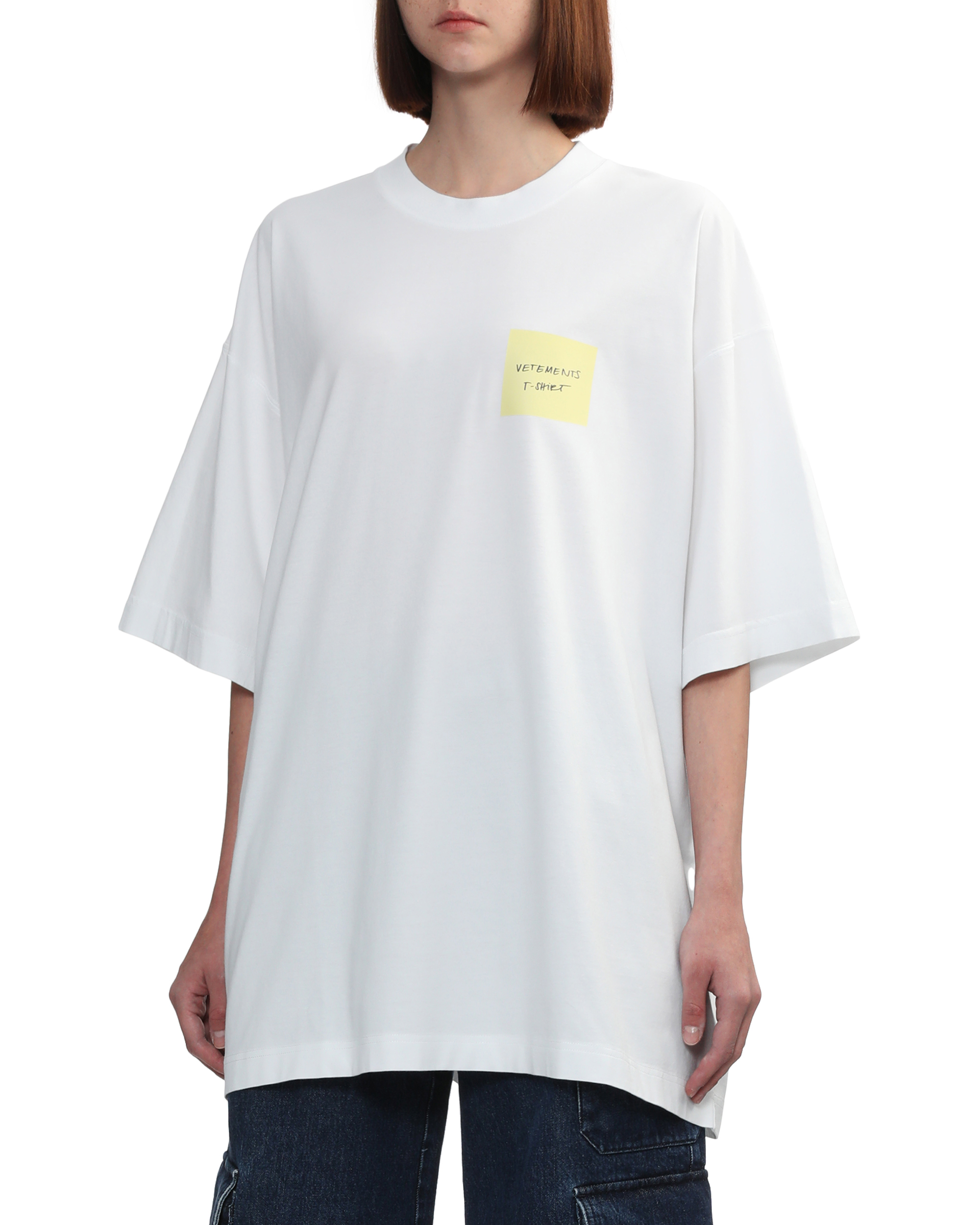 Camiseta con pegatinas VETEMENTS