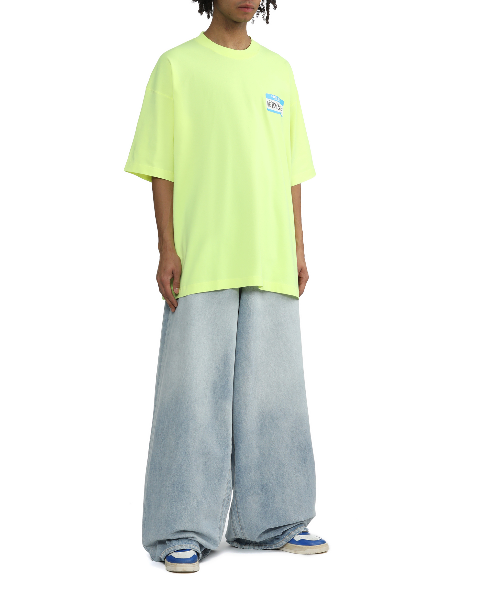 VETEMENTS Mi nombre es Vetements tee